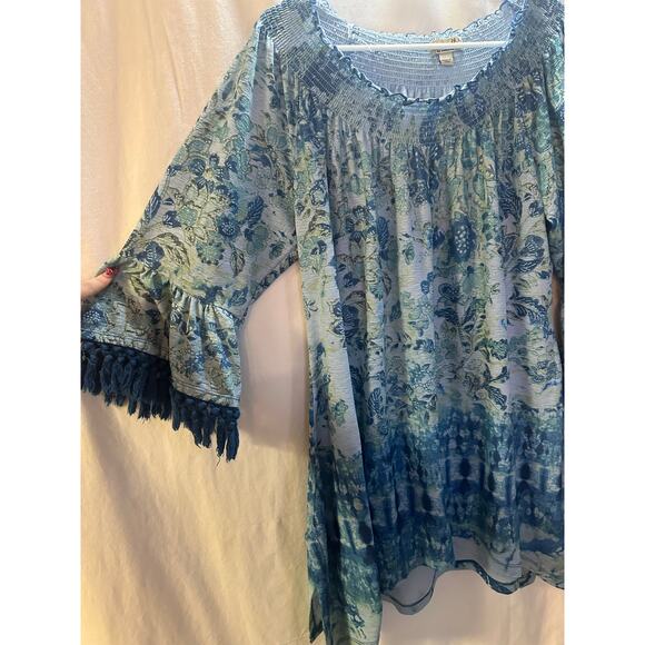 OneWorld Smocked Floral Tunic Top – Size L - Picture 2 of 8